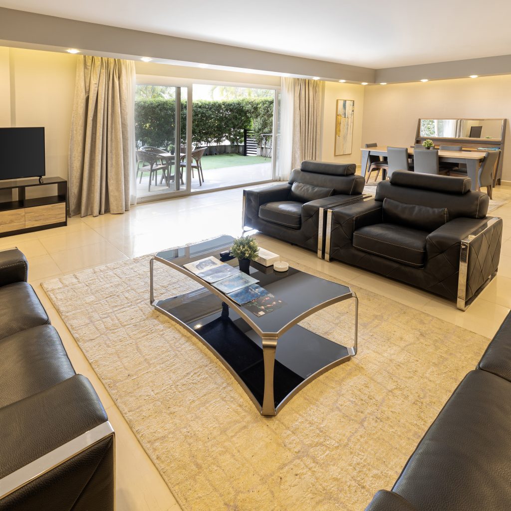 3BD Pool View with Garden